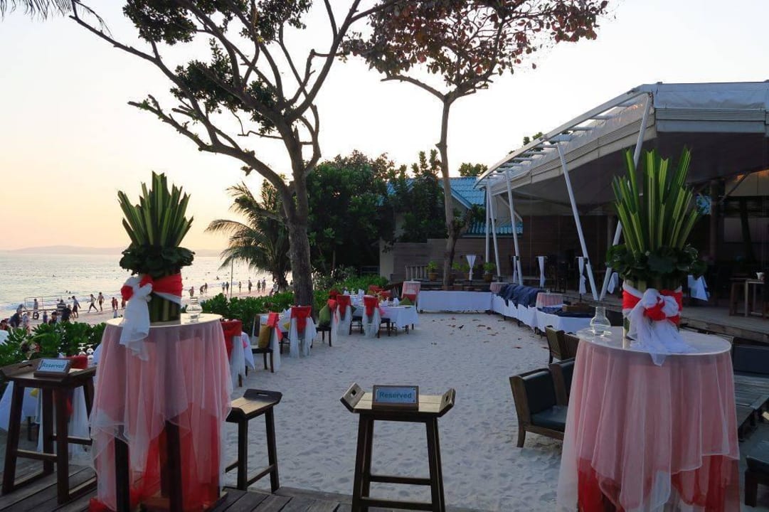 Restaurant mit Meerblick Sai Kaew Beach Resort