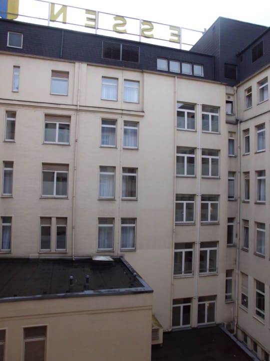 Zimmerausblick Garner Hotel Essen - Handelshof