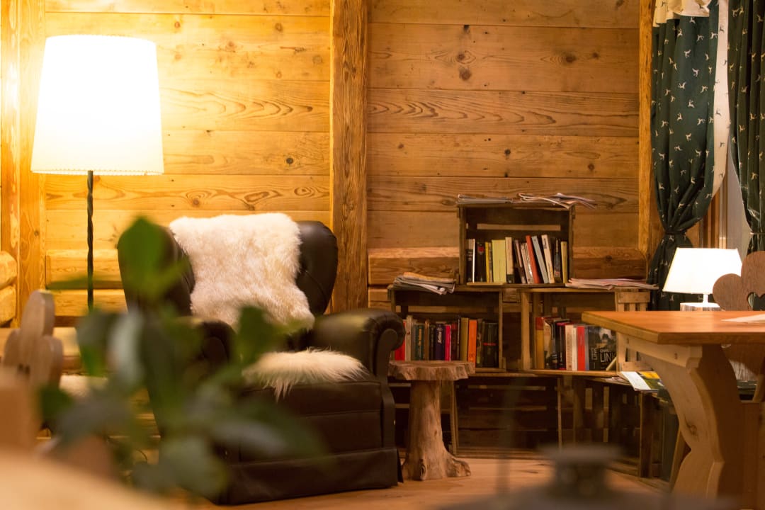 Lobby Hotel Schlehdorn