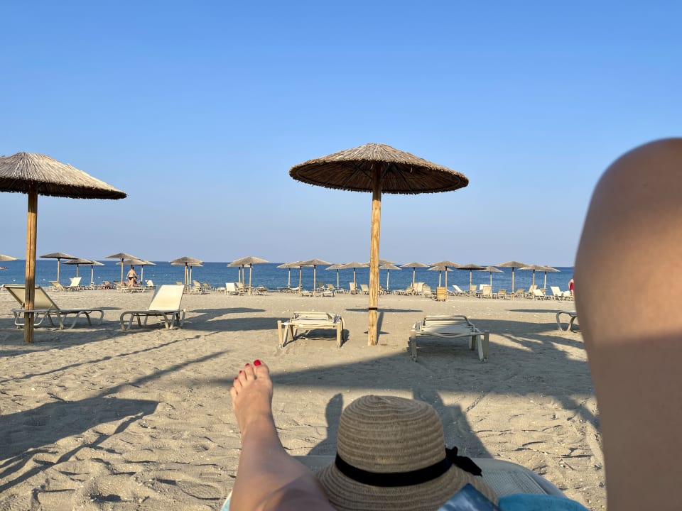 Strand Asterias Beach Resort