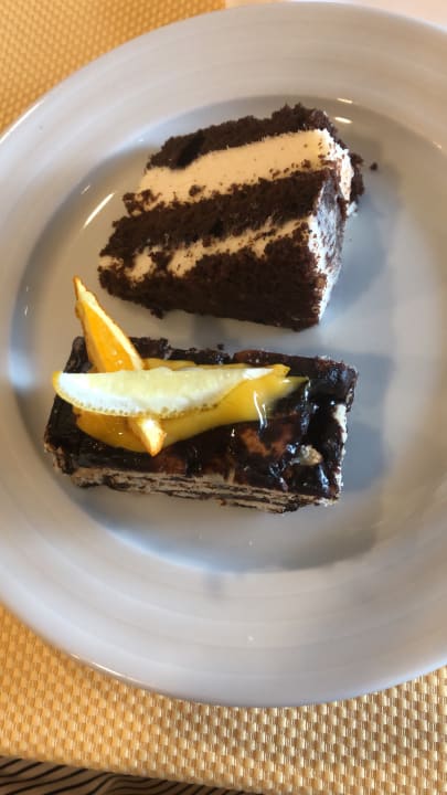 Gastro Can Garden Resort