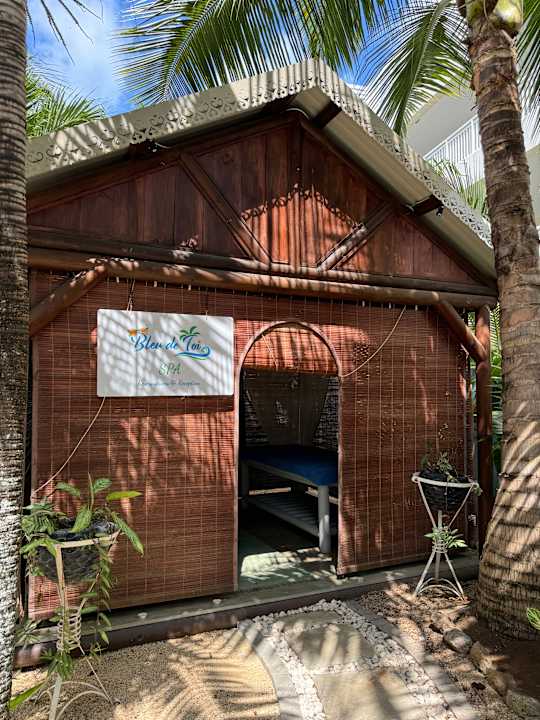 Außenansicht Hotel Bleu De Toi