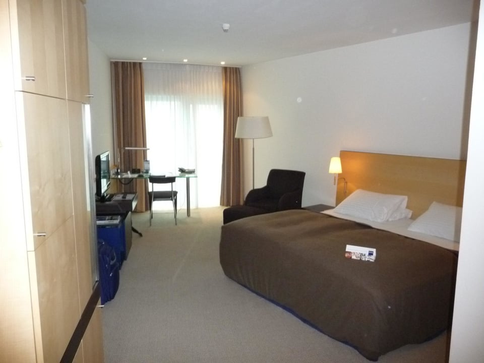 Komfortzimmer Hotel Dorint an der Messe Köln