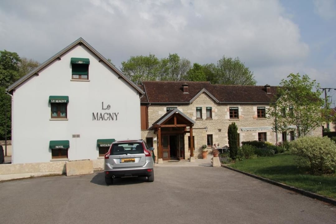 Außenansicht Hotel Le Magny