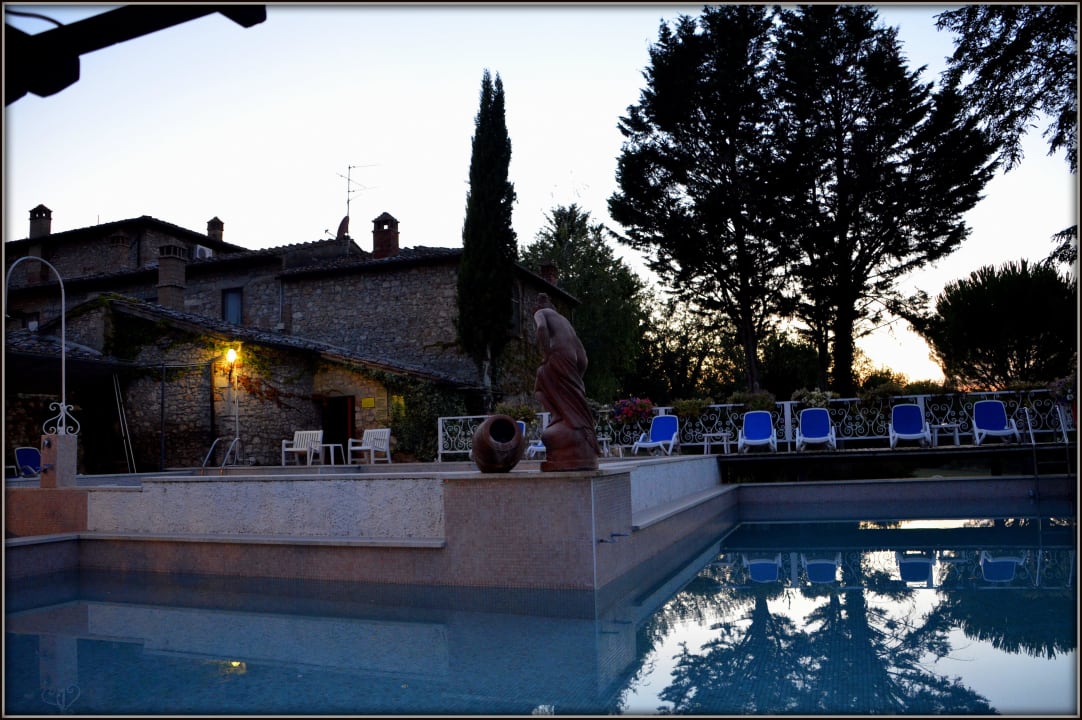 Der Abend kommt Hotel Il Pietreto