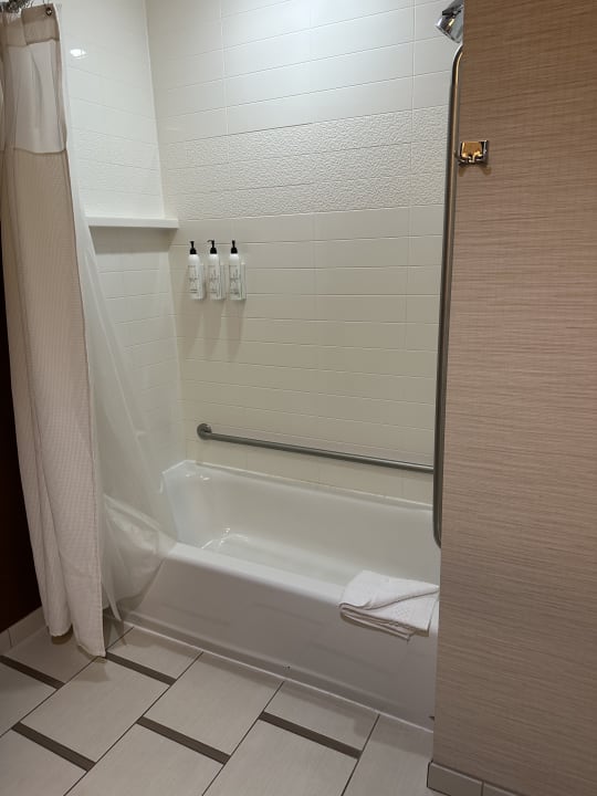 Zimmer Fairfield Inn & Suites by Marriott Kamloops