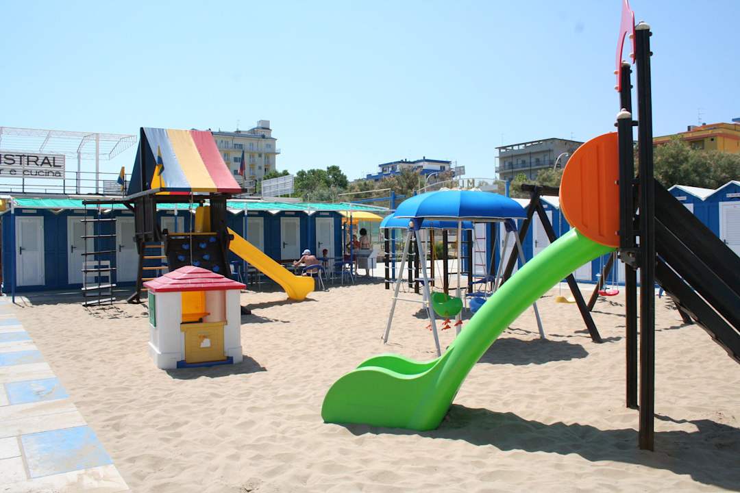 Hotel Delfino Riccione Vacanze Holiday Urlaub Hotel Delfino