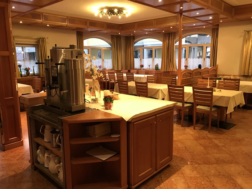 Gastro Hotel Lebzelter