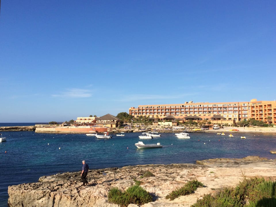 Ausblick vom Hotel zur Bucht bzw. Nachbarhotel Riviera Spa Resort - Adults Only