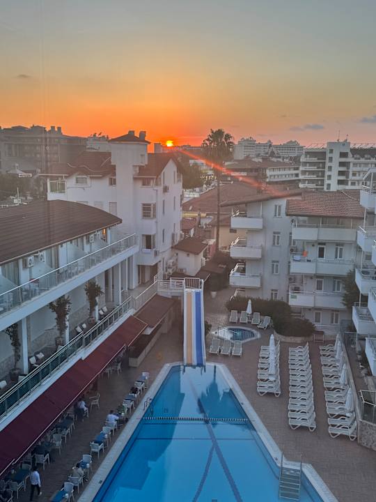 Außenansicht Merve Sun Hotel & Spa