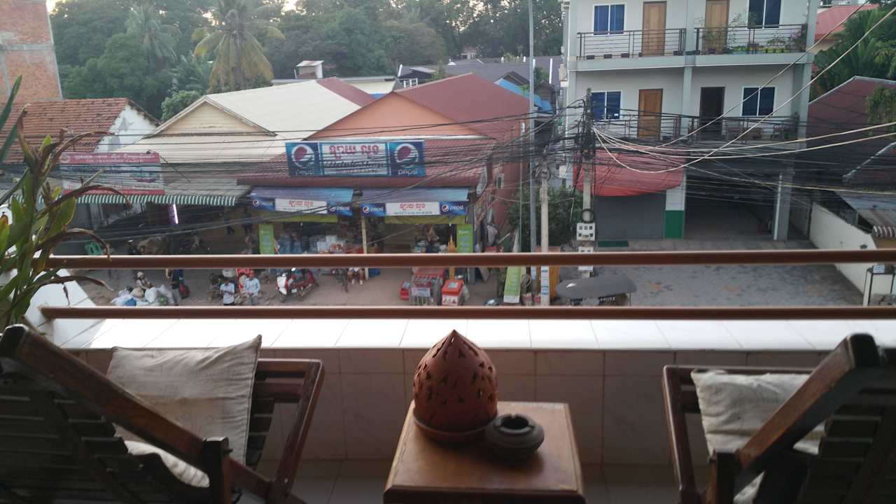 Widok na ulicę 7 Candles Guesthouse