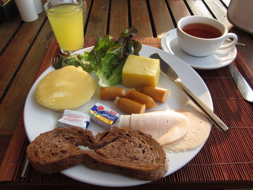 Frühstück Avani Ao Nang Cliff Krabi Resort