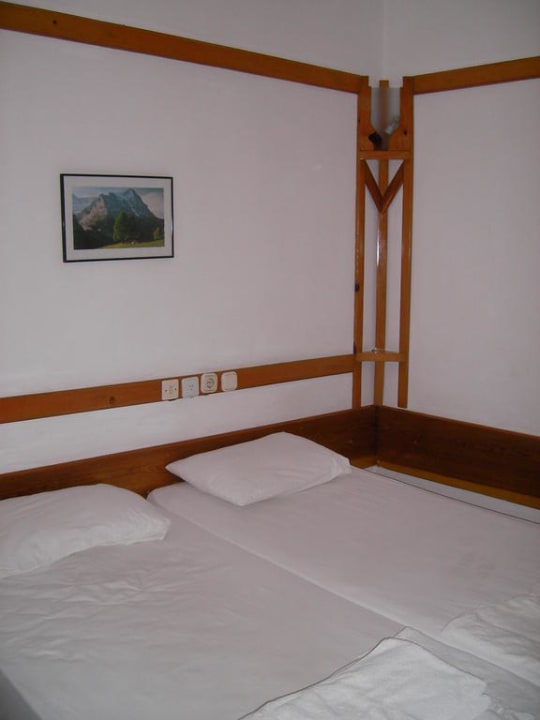 Zimmer Hotel Villa Önemli