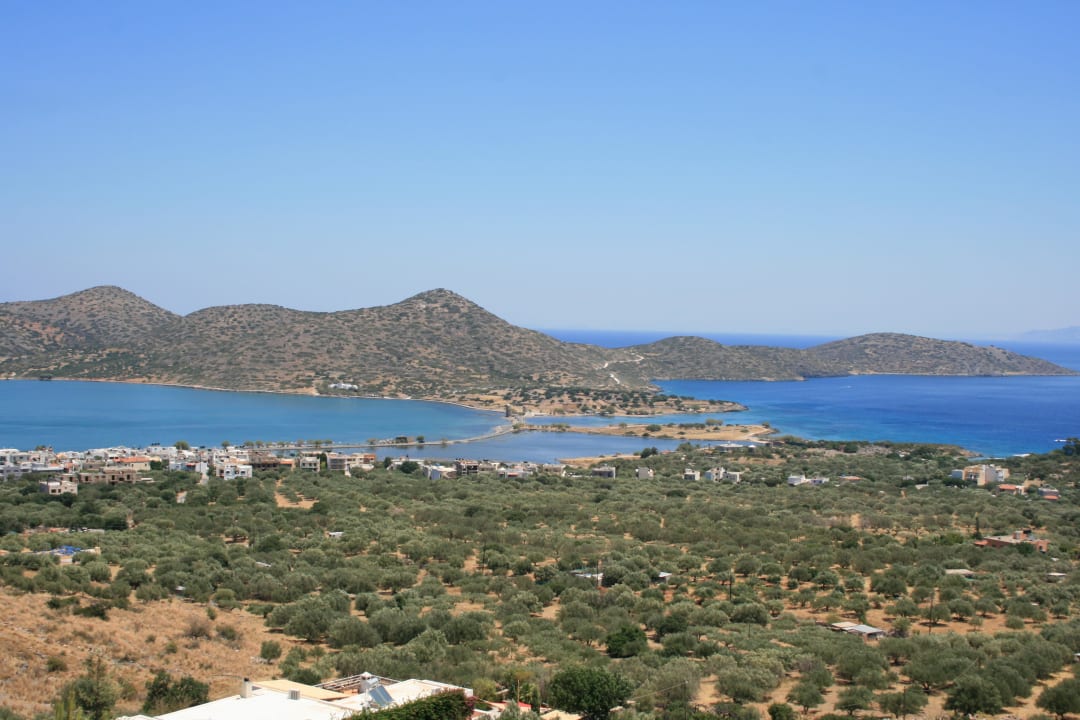 Blick vom Balkon bei Tag Elounda Residence Resort & Waterpark