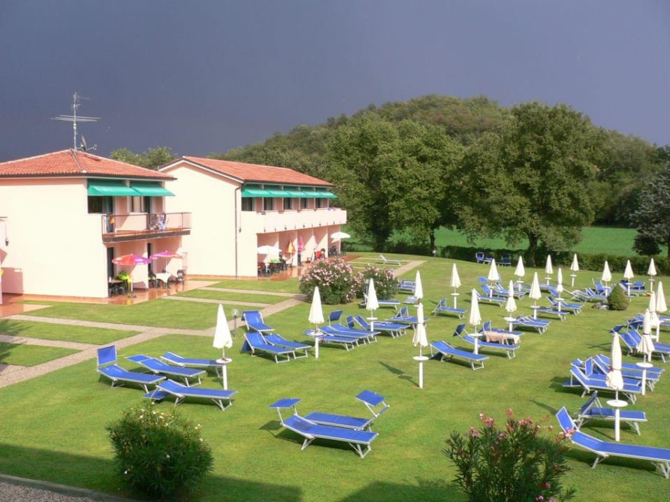 Blick auf die Appartements Denise... Bran & Denise