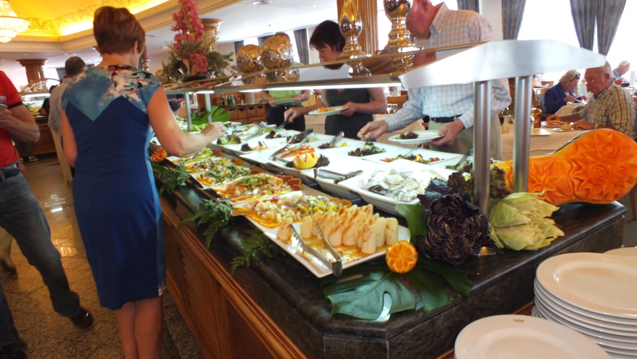 Blick auf das Buffet Hotel Riu Palace Tenerife