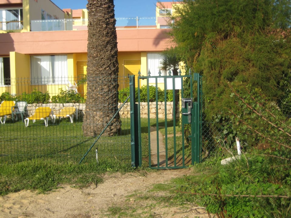 Tür zum Meer Hotel Baia Cristal