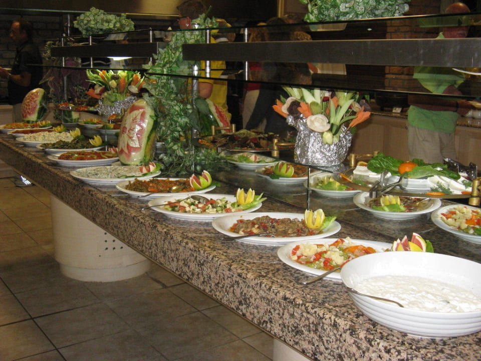 Ein kleiner teil vom Abendbuffet Can Garden Beach