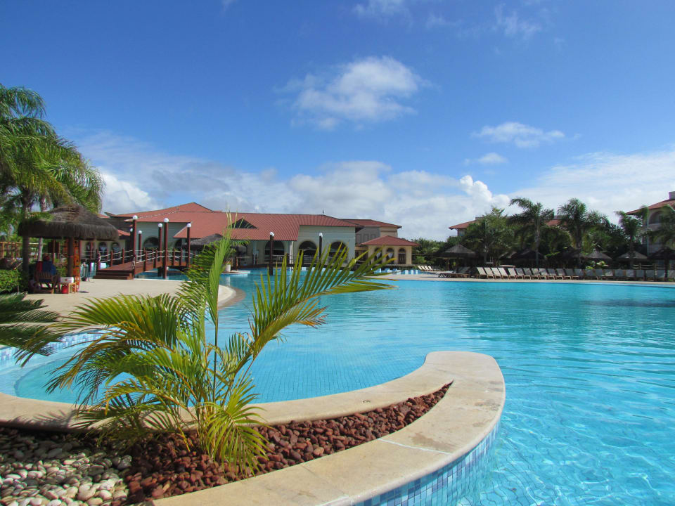 Schöne,große Pool Landschaft Grand Palladium Imbassai Resort & Spa