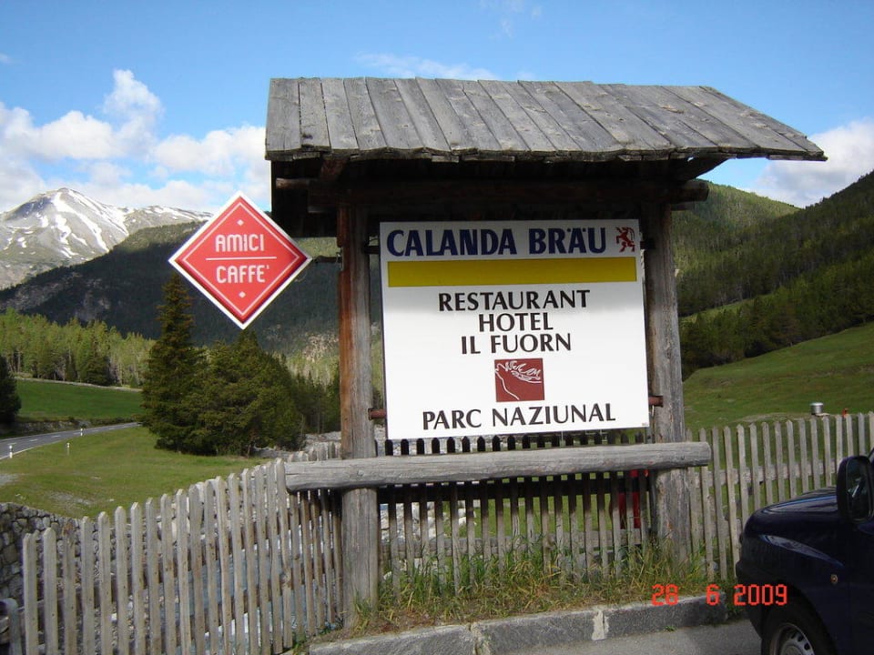 Beim Parkplatz Hotel Il Fuorn