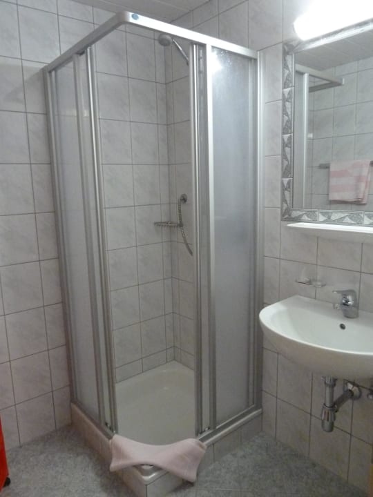 Dusche Apartments Alpenkönig