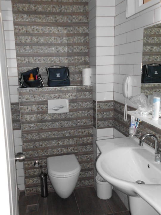 Tolles Bad alles neu Club Turtas Beach Hotel