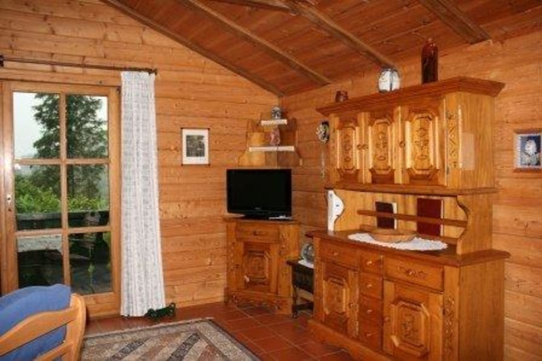 Wohnzimmer mit Flachbildschirm Waldhofalm