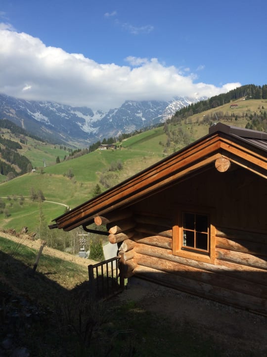 Ausblick Hüttendorf Maria Alm