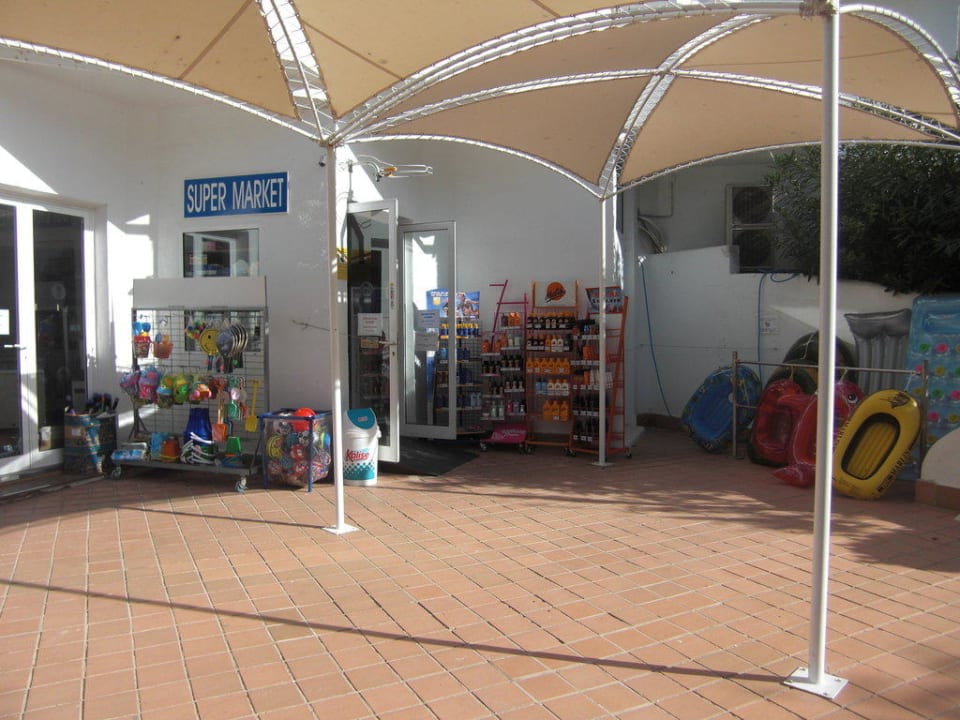 Supermarket Meliá Cala Galdana