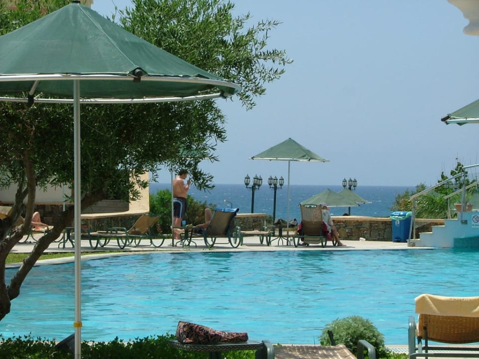 Vom Pool zum Meer Lindos Imperial Resort & Spa