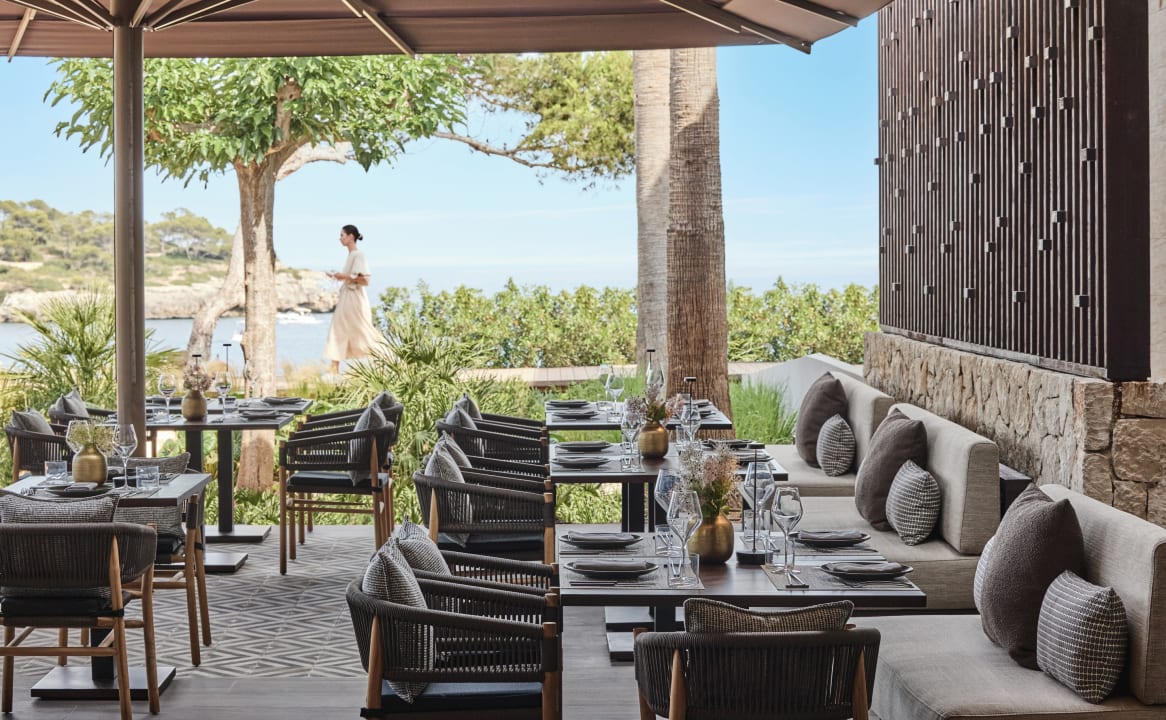 Gastro Ikos Porto Petro