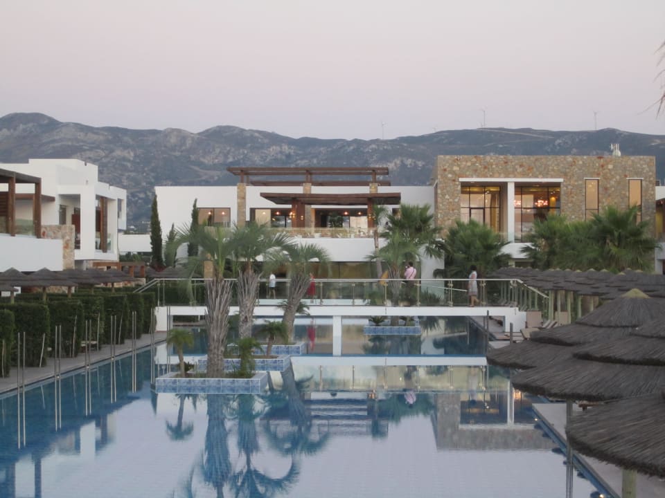 Blick auf das Hauptgebäude TUI BLUE Palazzo del Mare