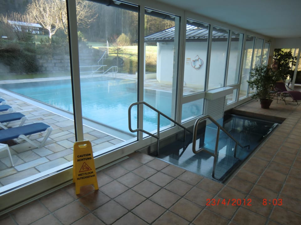 Außenpool Alm- & Wellnesshotel Alpenhof