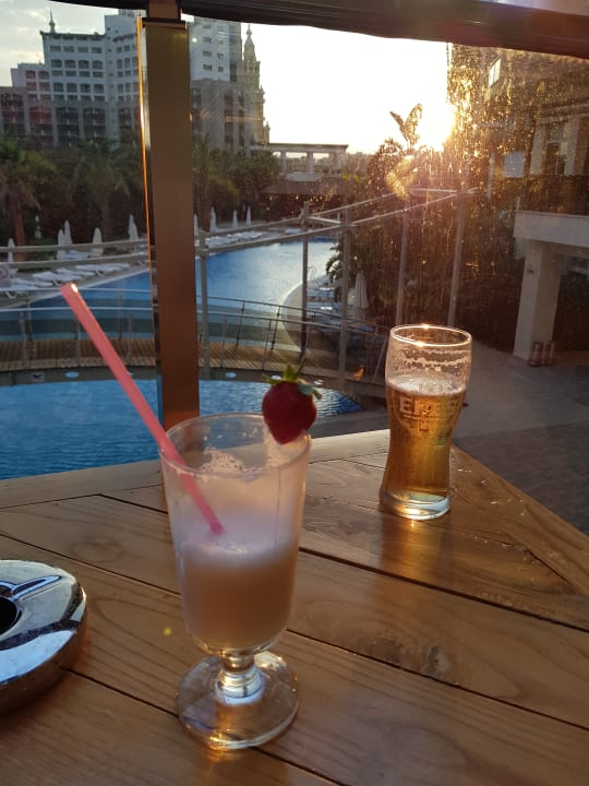 Gastro Saturn Palace Resort Hotel