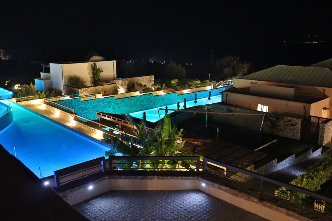 Pool Atlantica Belvedere Resort