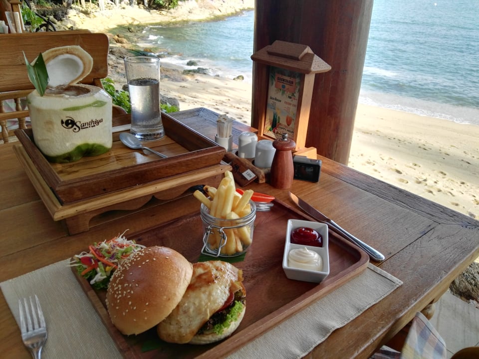 Gastro Santhiya Koh Phangan Resort & Spa