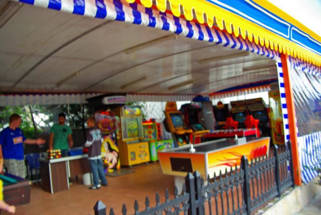 Die gesamte Anlage in Sicht Kamelya Aishen Club