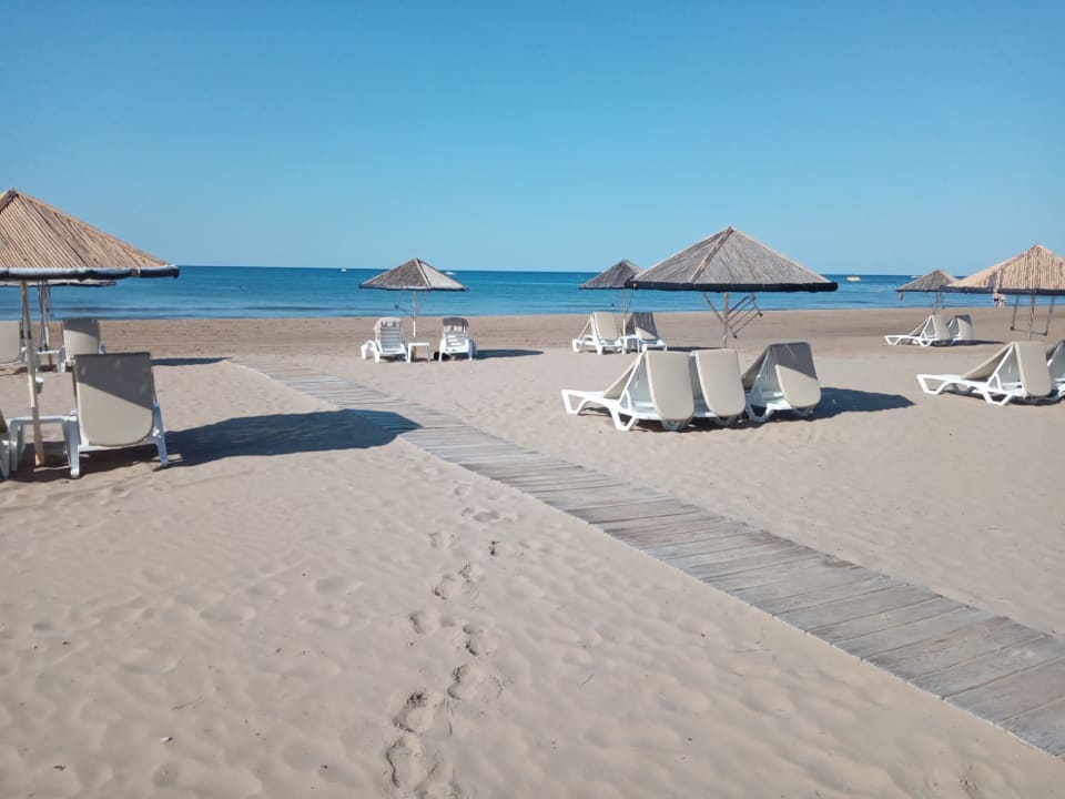 Strand Hotel Defne Garden