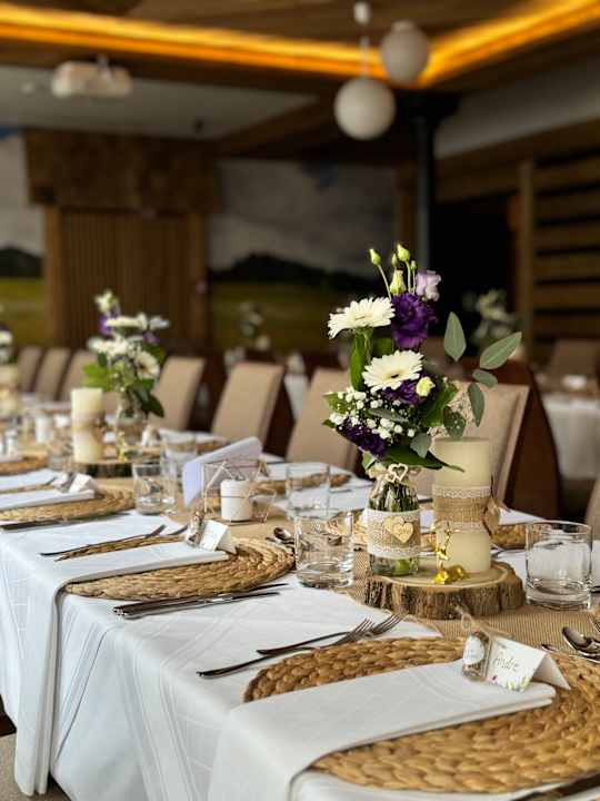 Gastro Hotel Goldener Hirsch