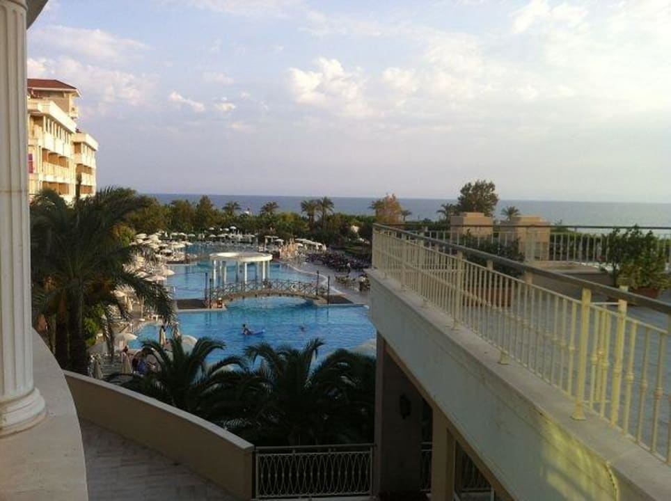 Von der Terrasse zum Pool Trendy Aspendos Beach Hotel