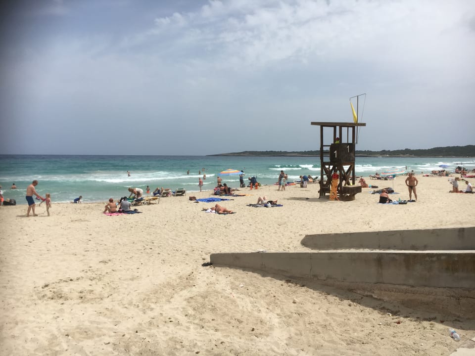 Strand R2 Veronica Beach Hotel