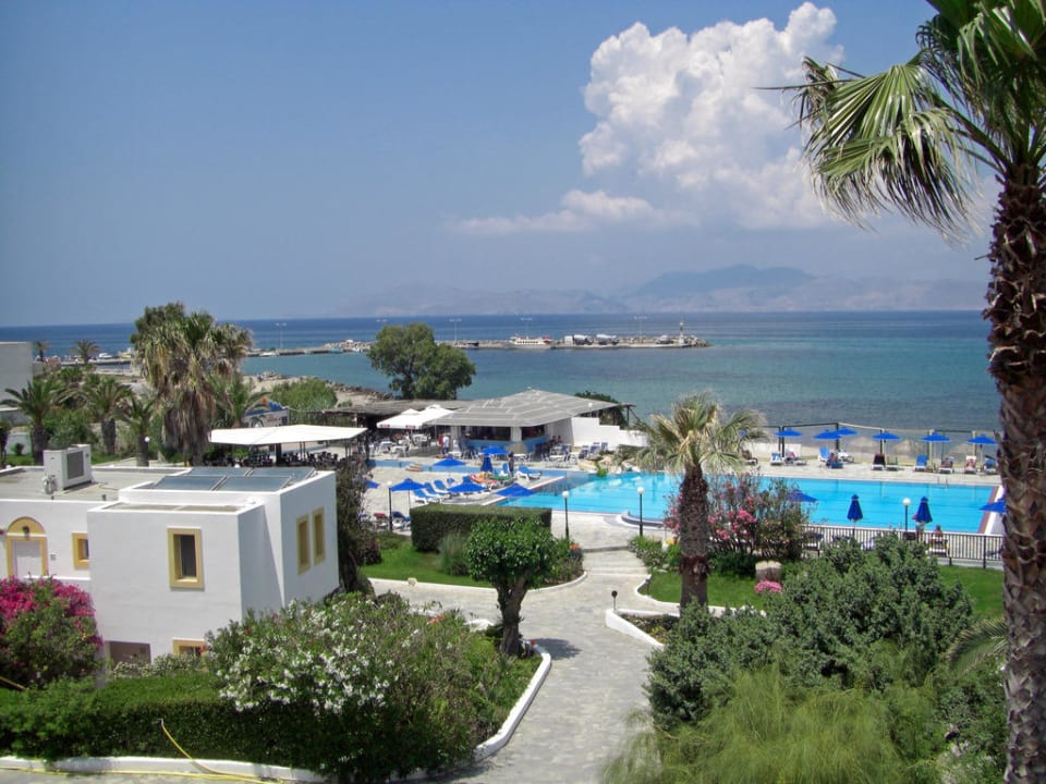Blick auf den Pool Mastichari Bay Hotel