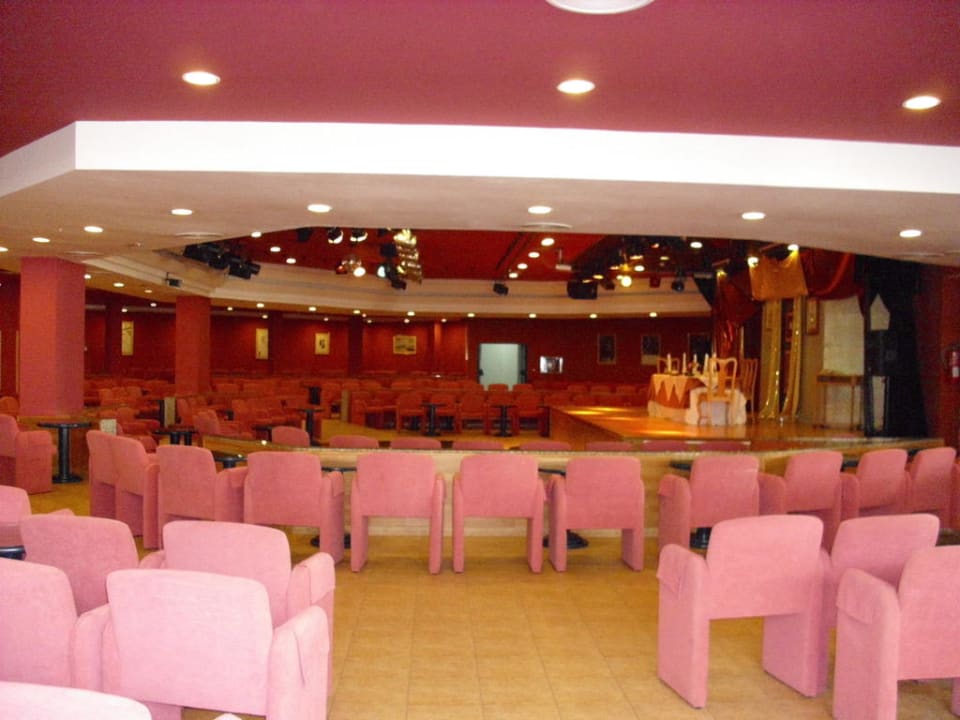 Hier wurden die Abendshows gemacht Hotel Riu Paraiso Lanzarote