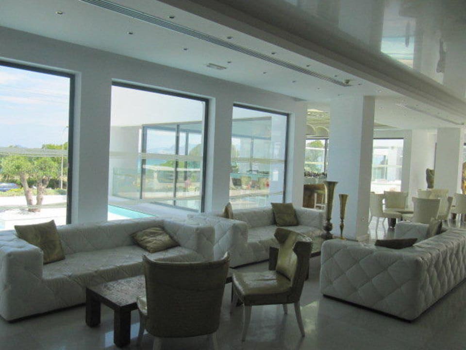 Lobby Diamond Deluxe Hotel & SPA