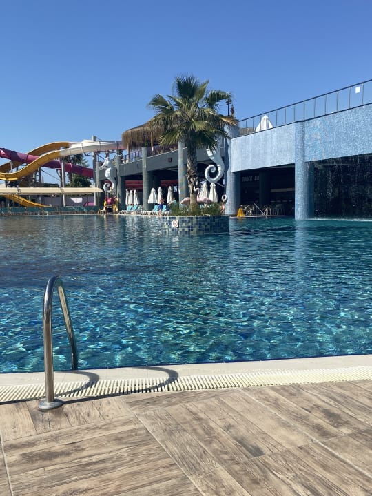 Pool Dream World Palace Hotel