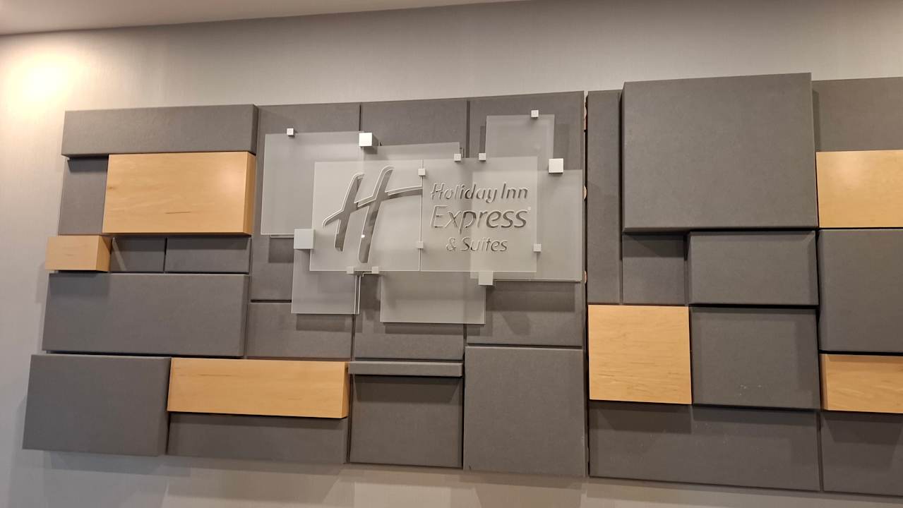 Lobby Holiday Inn Express & Suites - Trois Rivieres Ouest by IHG