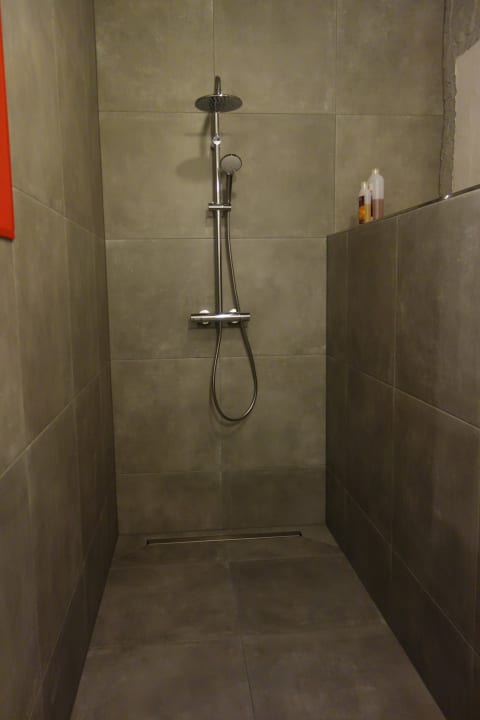 Zimmer De Pelsertoren