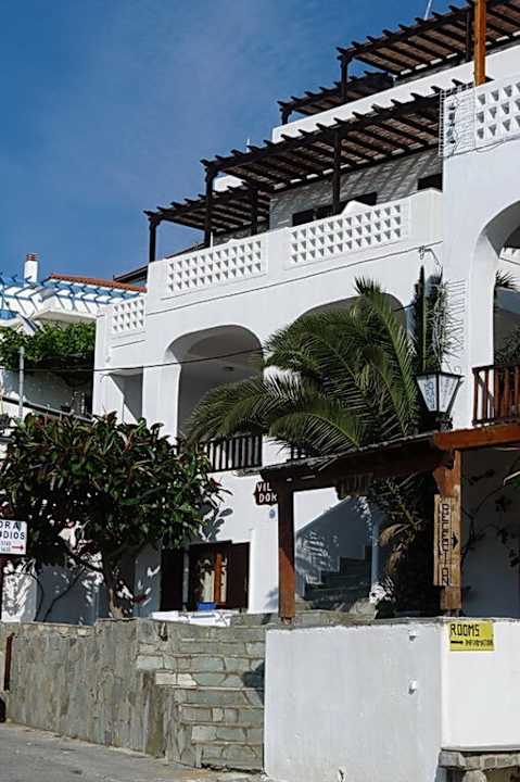 Dora I Villa Dora Studios