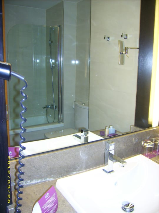 Bad Hotel Macià Real De La Alhambra