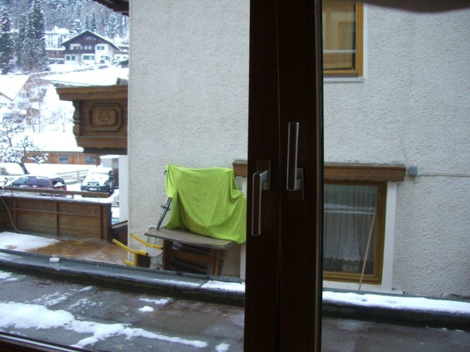 Ausblick aus dem Zimmer Alpin- & Wellnessresort Stubaierhof